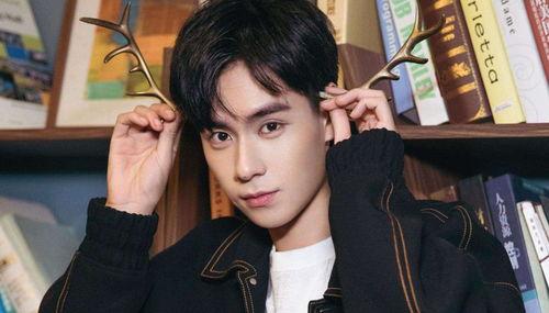 娱乐圈吃瓜双男主小说